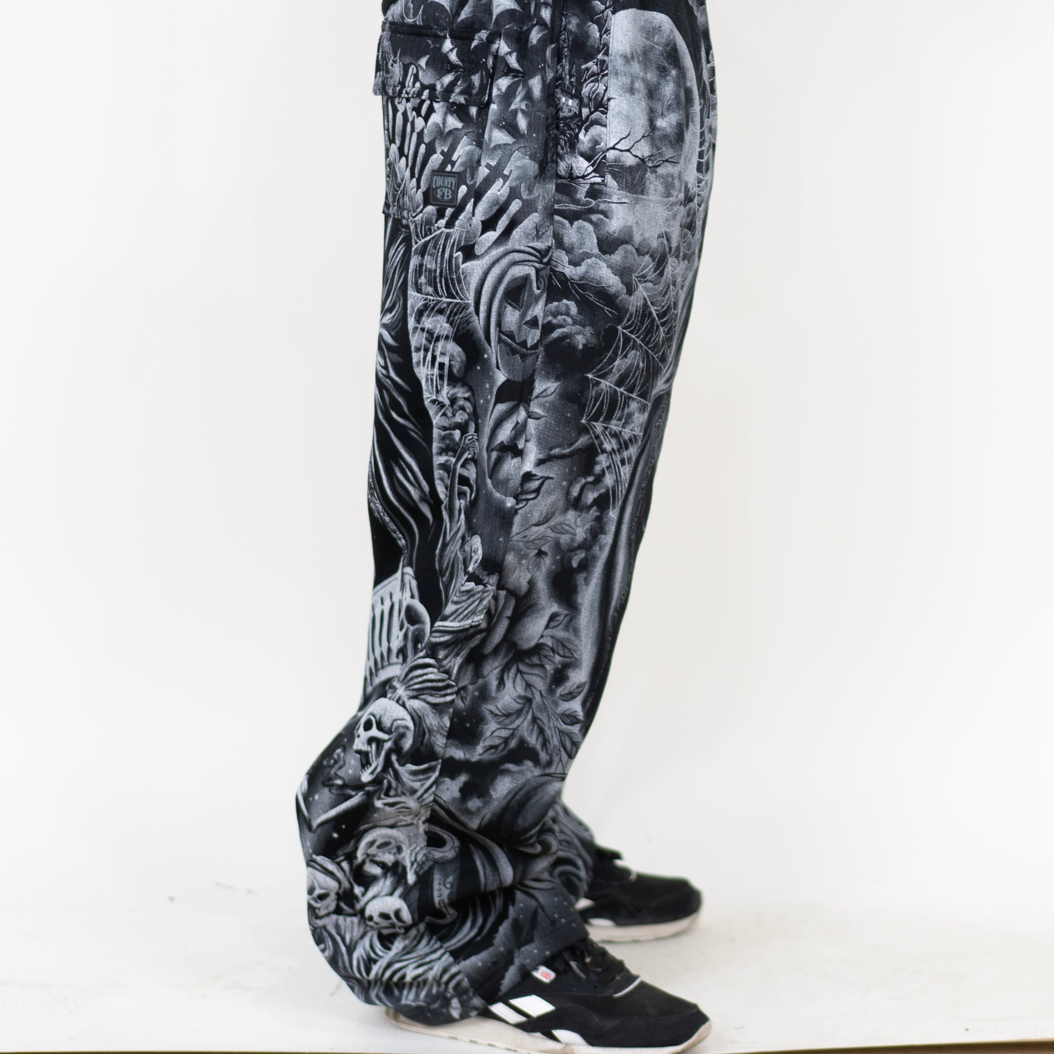 FB County Spooky Sweatpant