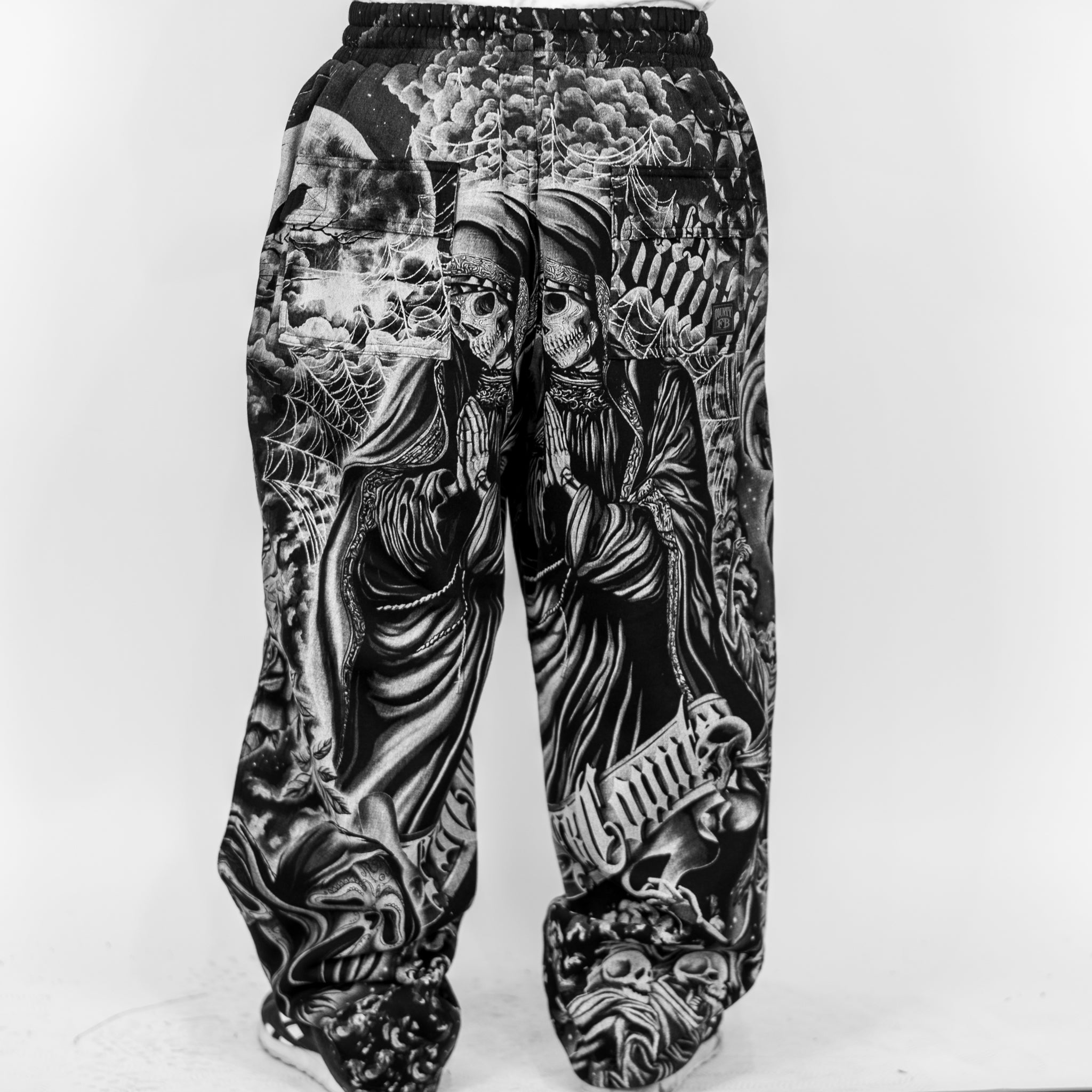 FB County Spooky Sweatpant