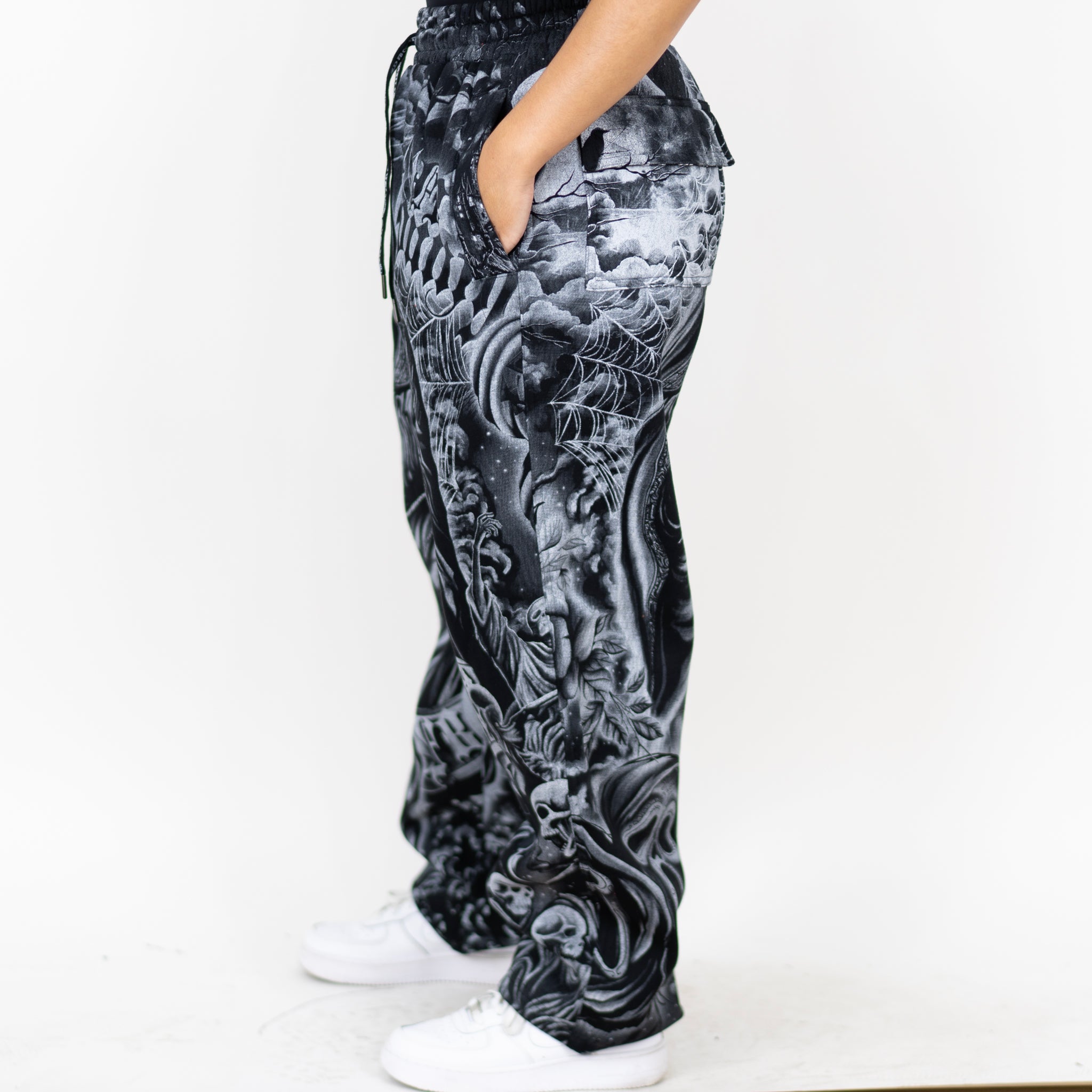 FB County Spooky Sweatpant