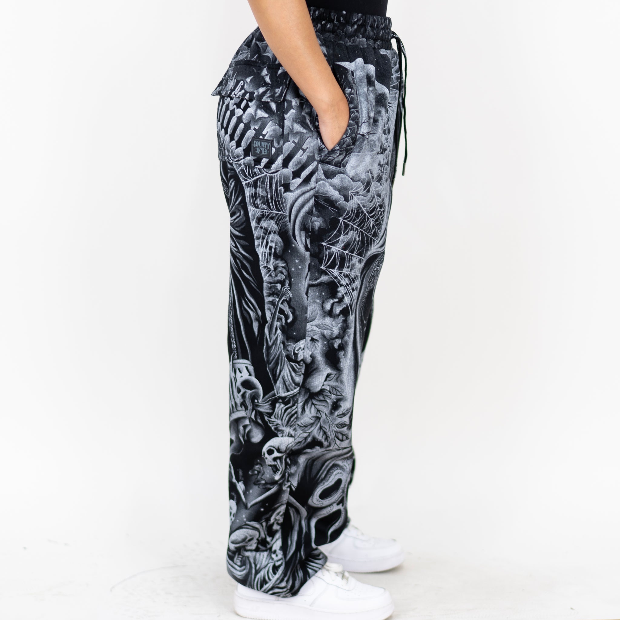 FB County Spooky Sweatpant